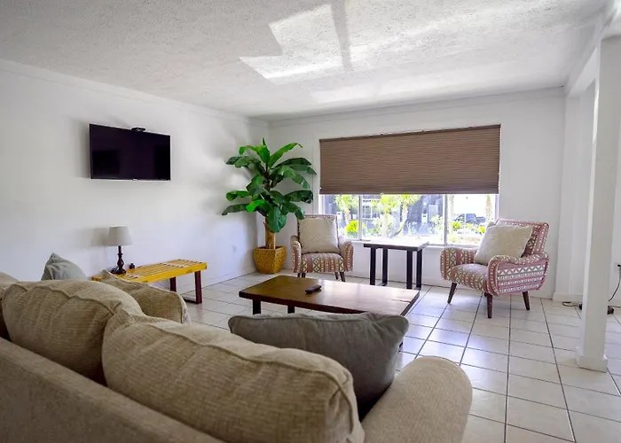 Banana Peel Lodge